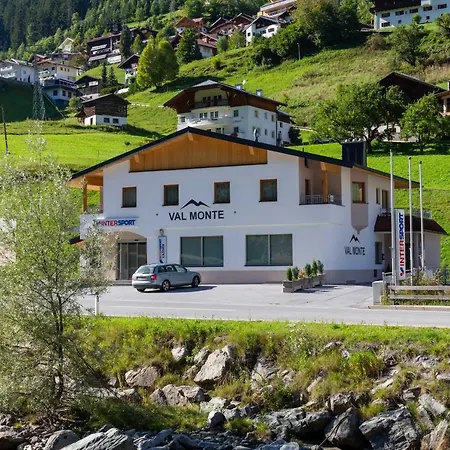 Aparthotel Val Monte 3*