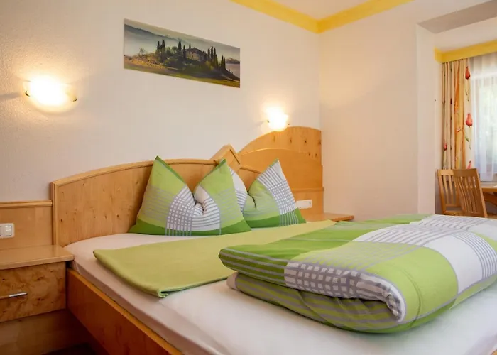 Val Monte Ξενοδοχείο με διαμερίσματα 3*